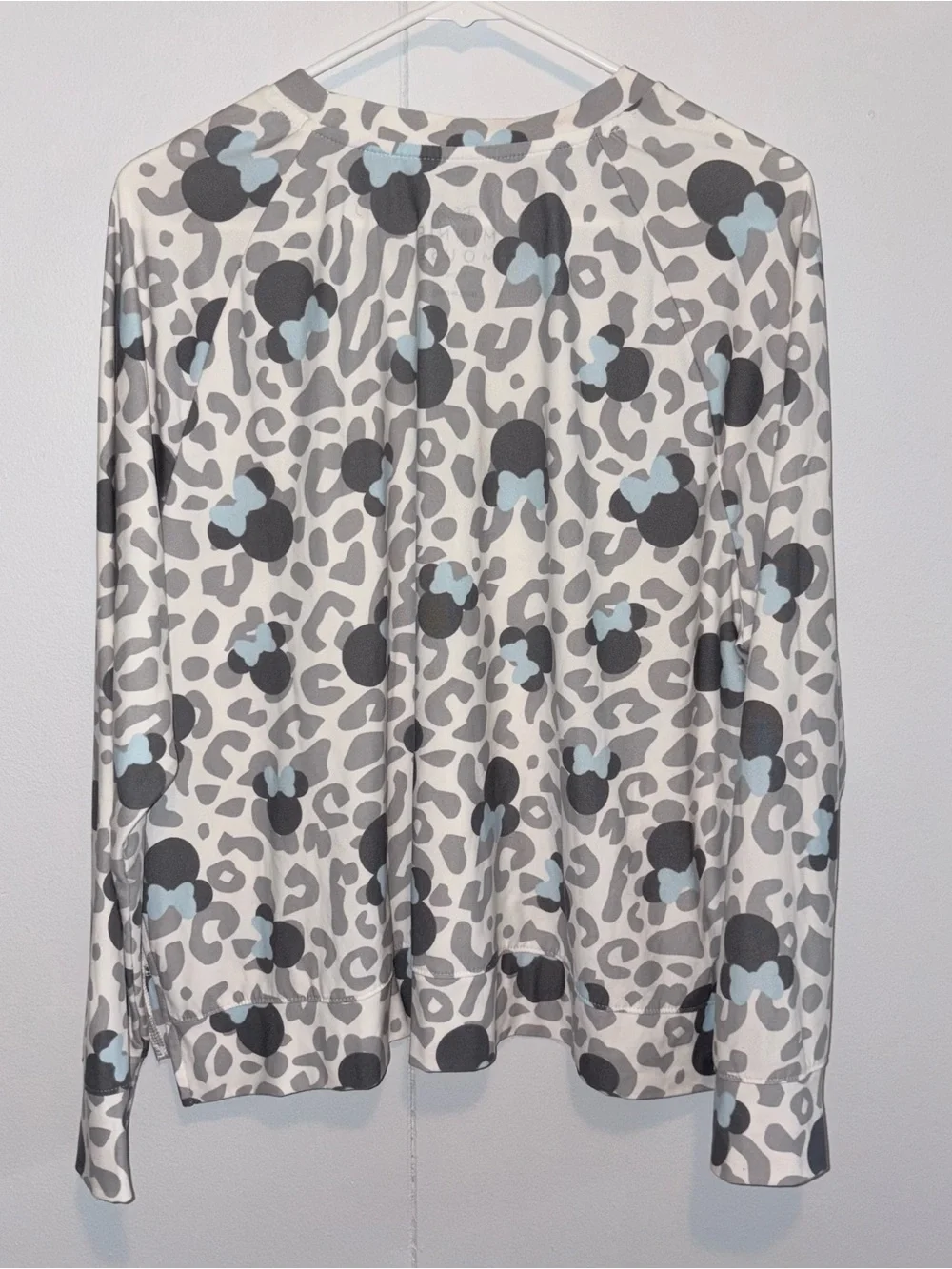 Disney Minnie Mouse Pajama Set Large Gray Leopard Print 2 Piece Lounge Sleepwear - Picture 2 of 11